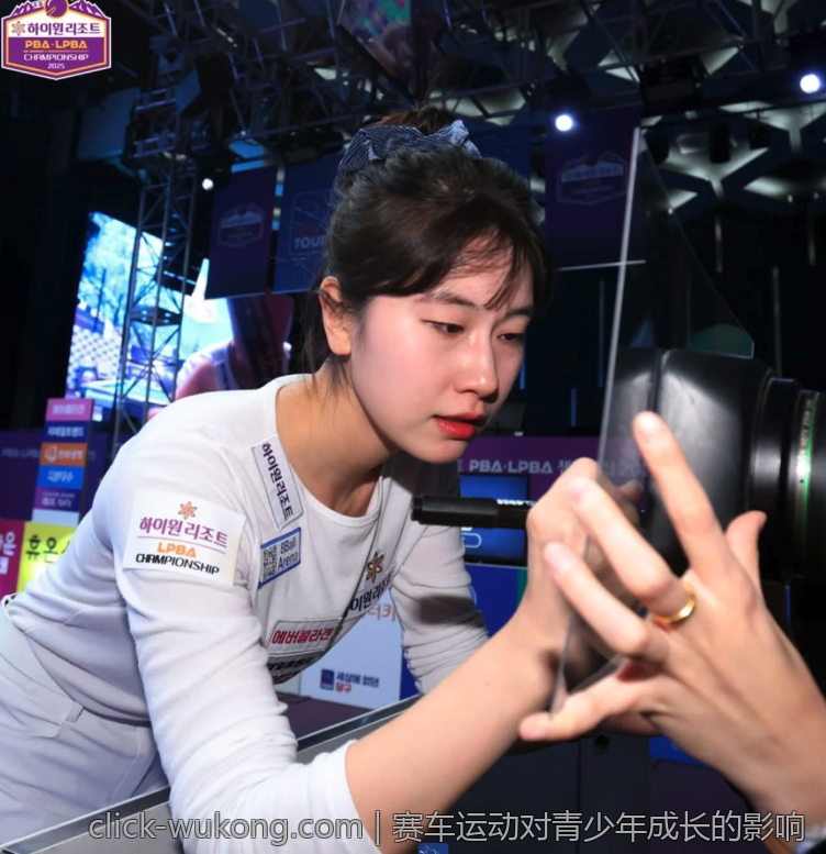 赛车运动对青少年成长的影响